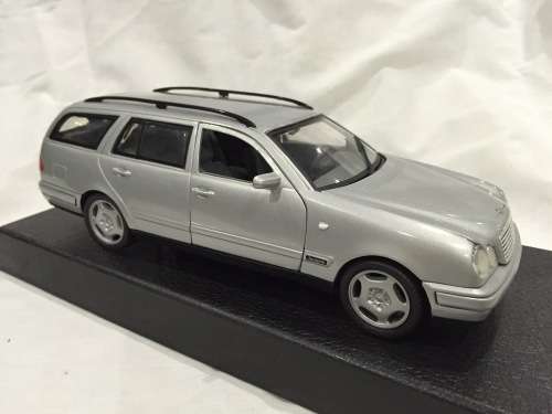 Mercedes-Benz E420 Wagon 1:18 Scale